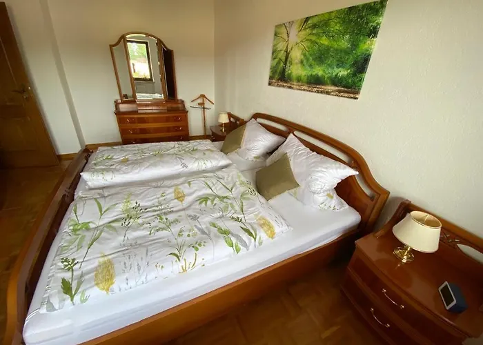 Idyllisches “werra Ausblick” Am Meißner Villa *